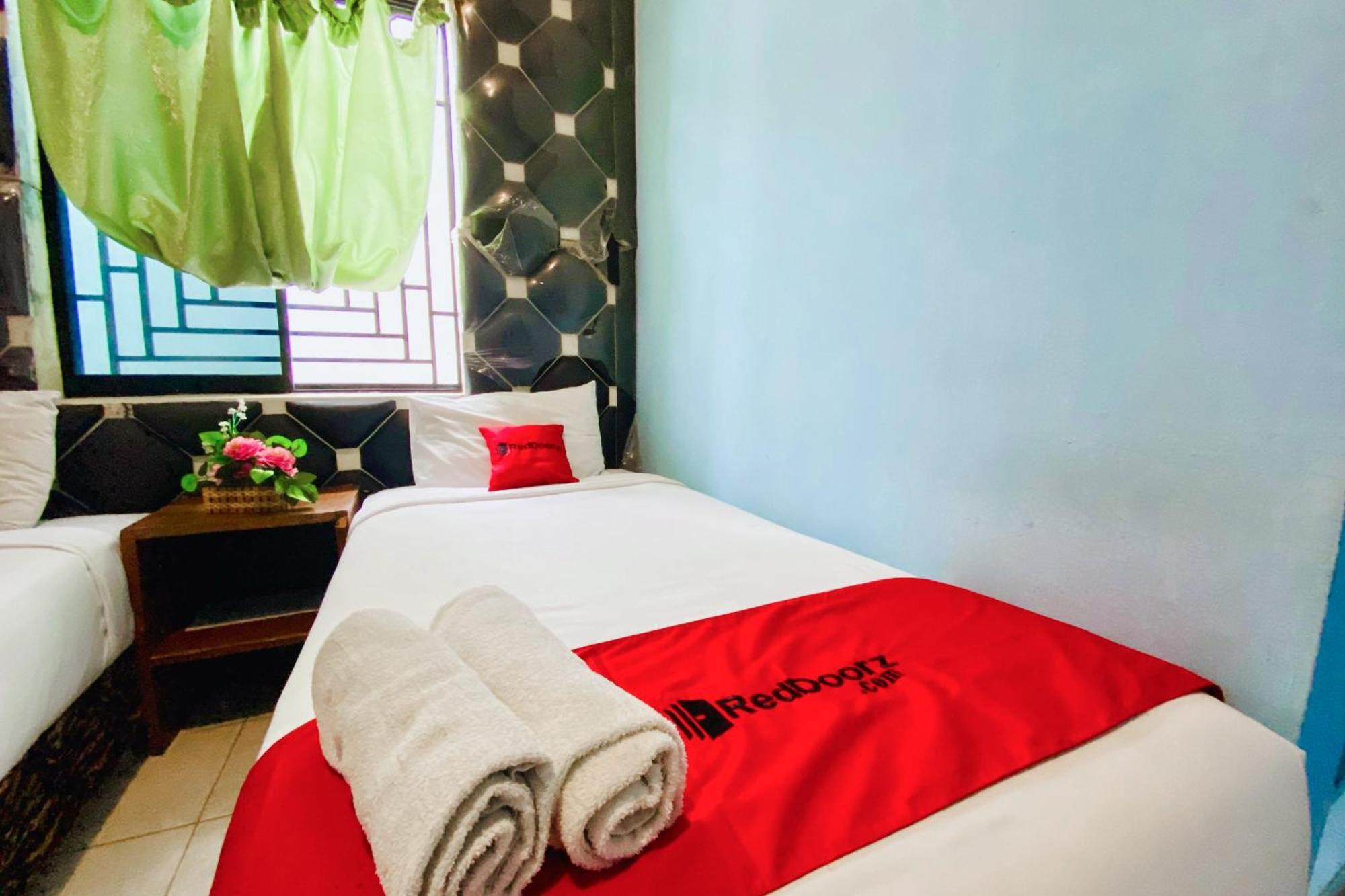 Reddoorz At Star Hill Inn Syariah Tebing Tinggi Rantau Laban المظهر الخارجي الصورة